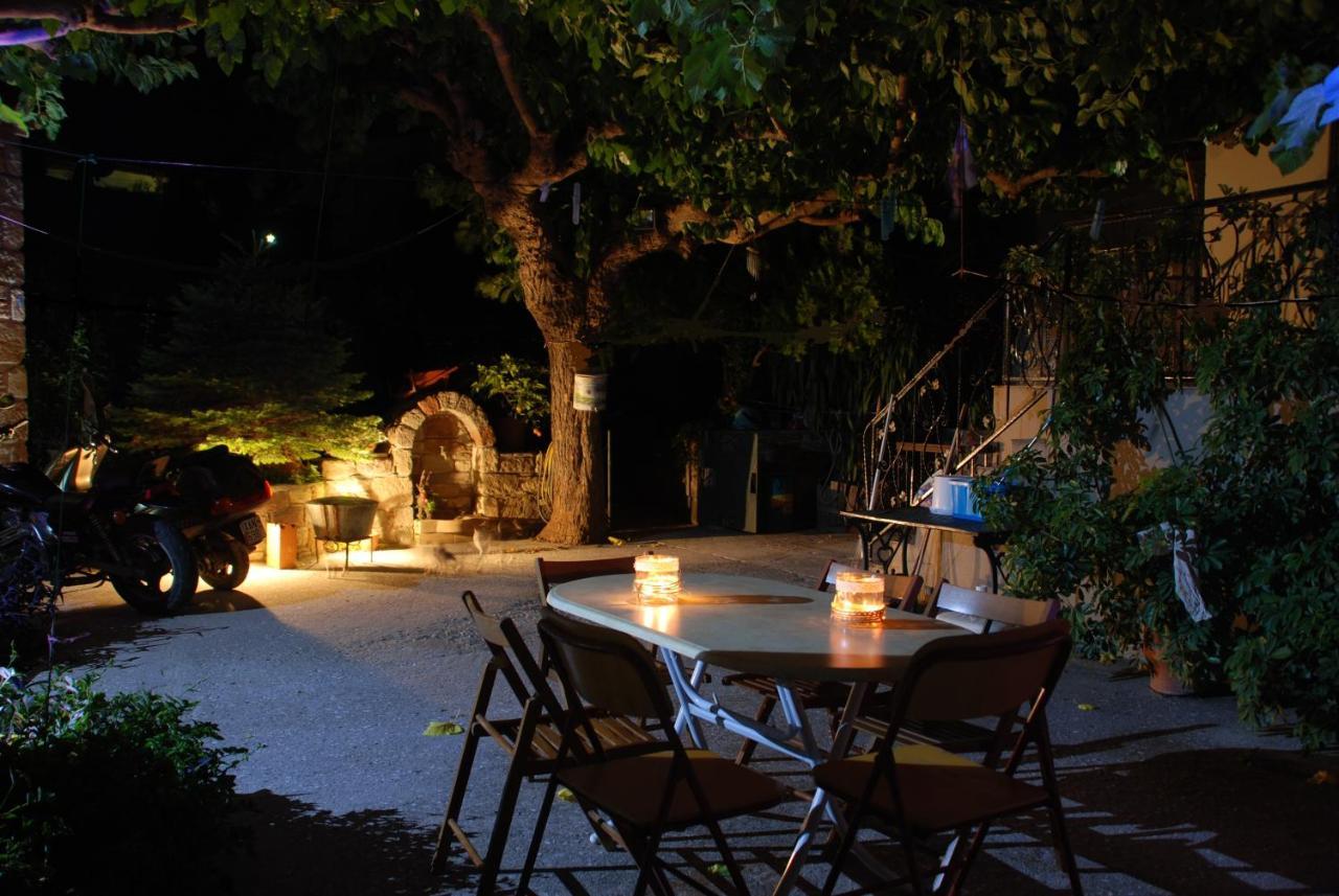 "The Stone" Apartment Agios Vlasios  Bagian luar foto