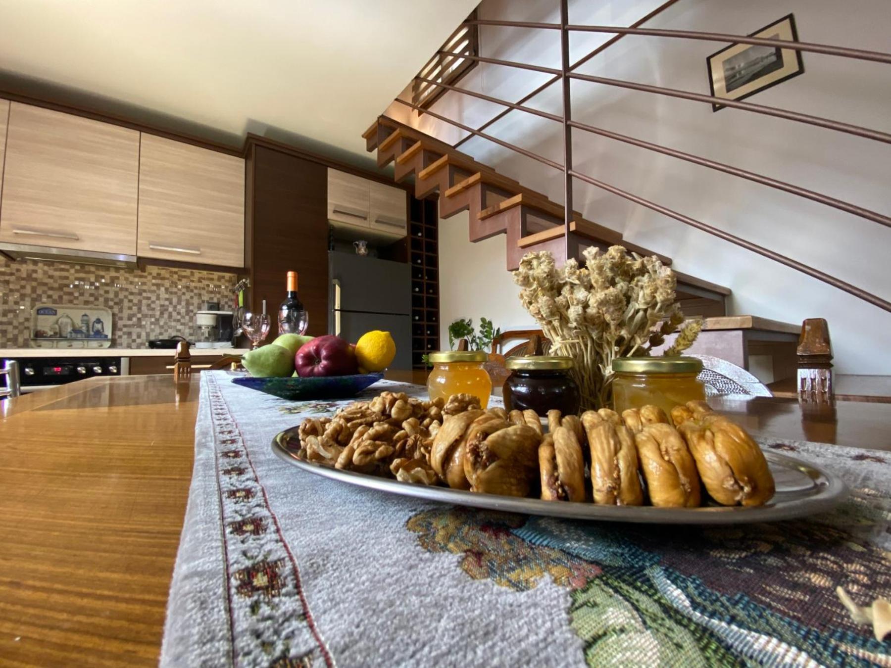 "The Stone" Apartment Agios Vlasios  Bagian luar foto